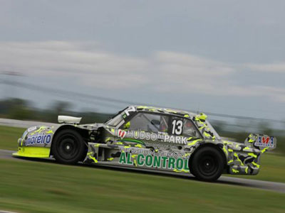 Nefa y el Ford del Quilmes Plas Racing dominaron la carrera en La Plata.