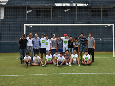Los chicos disfrutaron al conocer las instalaciones del Estadio Centenario.