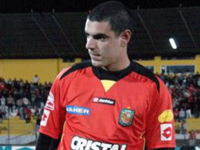 Vázquez en su paso por el fútbol boliviano.