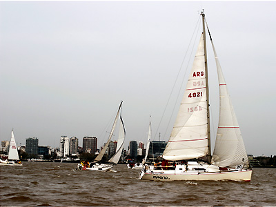 Este sábado se disputa la regata Pino Daparenti, un clásico del Río de la Plata.