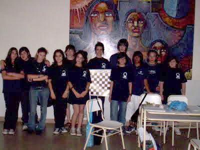 Parte de los chicos que participaron del torneo organizado por la Escuela Municipal.