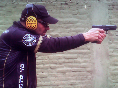 TIRO: El quilmeño Diego Matos estuvo muy cerca del podio en el 4to Encuentro Internacional de Glock.