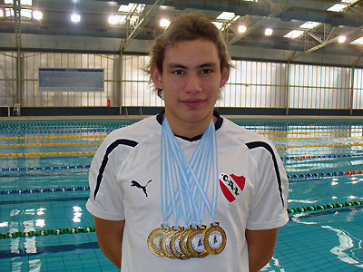 Jonathan Gómez clasificó para el Mundial de Natación de Sordos.