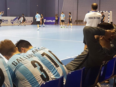 El equipo argentino perdió los cinco partidos que disputó en la primera ronda del Mundial.