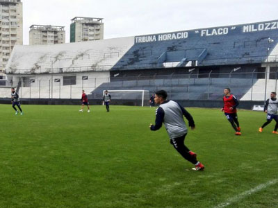 El QAC debutará en el Centenario en un partido complicado ante Los Andes.