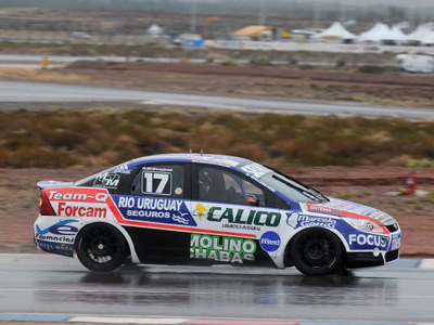 El Ford Focus de Giallombardo tuvo un andar irregular en Neuquén.