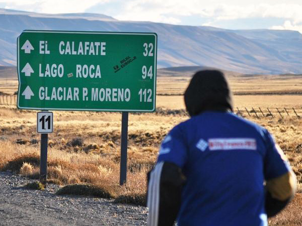 Wilfrido Franco completó la Ultra Maratón Por los Pueblos Originarios en Santa Cruz.